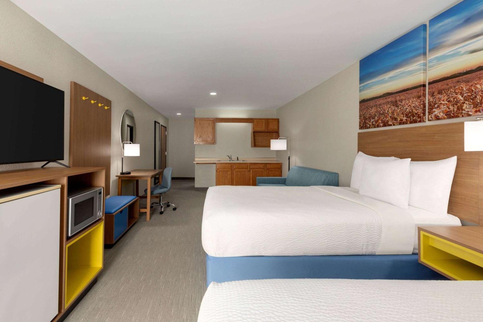 Days Inn By Wyndham Hillsboro מראה חיצוני תמונה