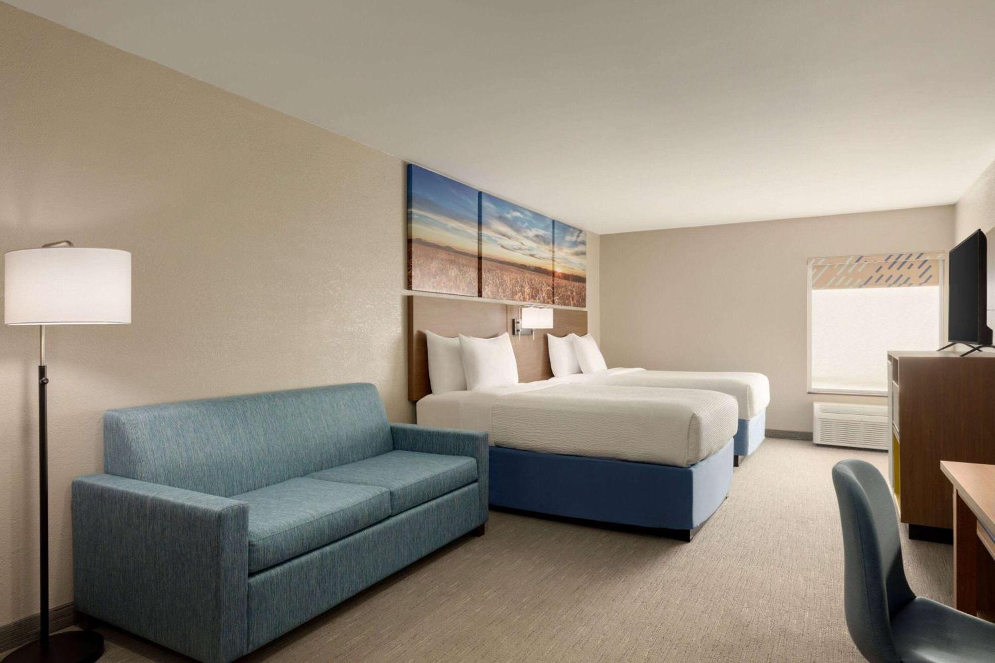Days Inn By Wyndham Hillsboro מראה חיצוני תמונה