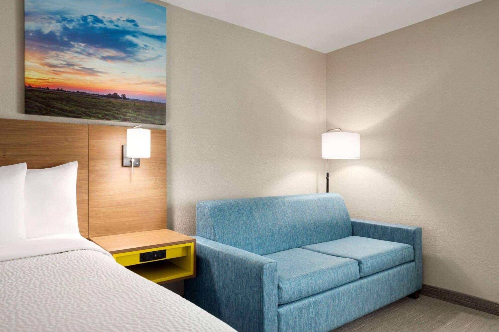 Days Inn By Wyndham Hillsboro מראה חיצוני תמונה