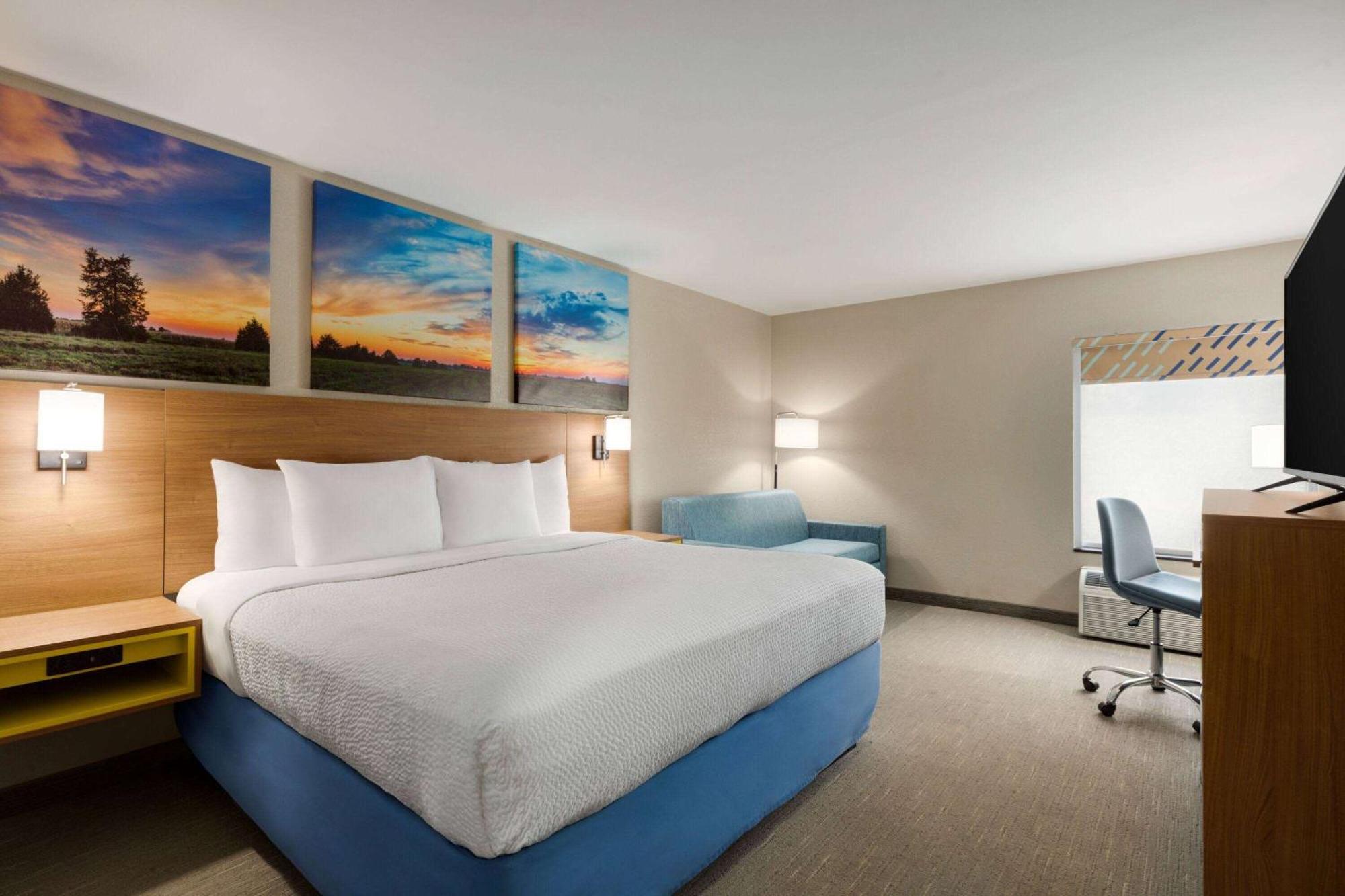 Days Inn By Wyndham Hillsboro מראה חיצוני תמונה